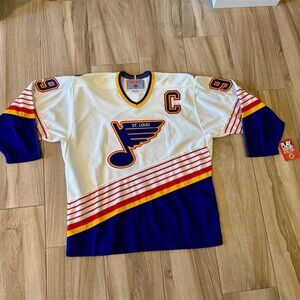 CCM St. Louis Blues Wayne Gretzky #99 White NHL Hockey Jersey Captain C